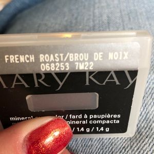 Mary Kay French Roast eye shadow single